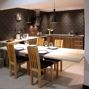 Ayres Home Vip Moderno Solo Adultos Centrico